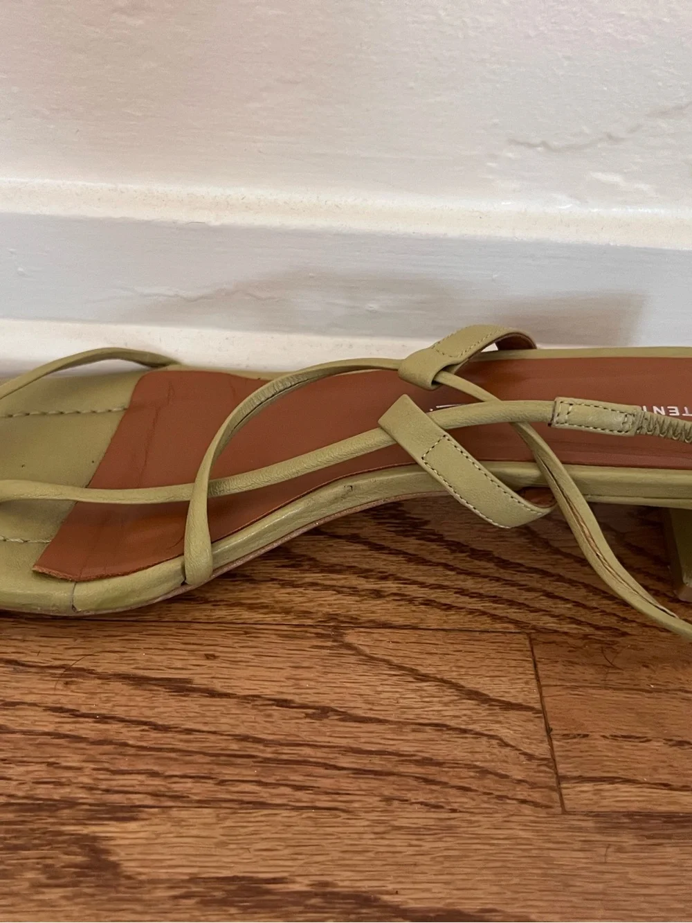 INTENTIONALLY BLANK : Green Strappy Square-Toe Sandals Size 41